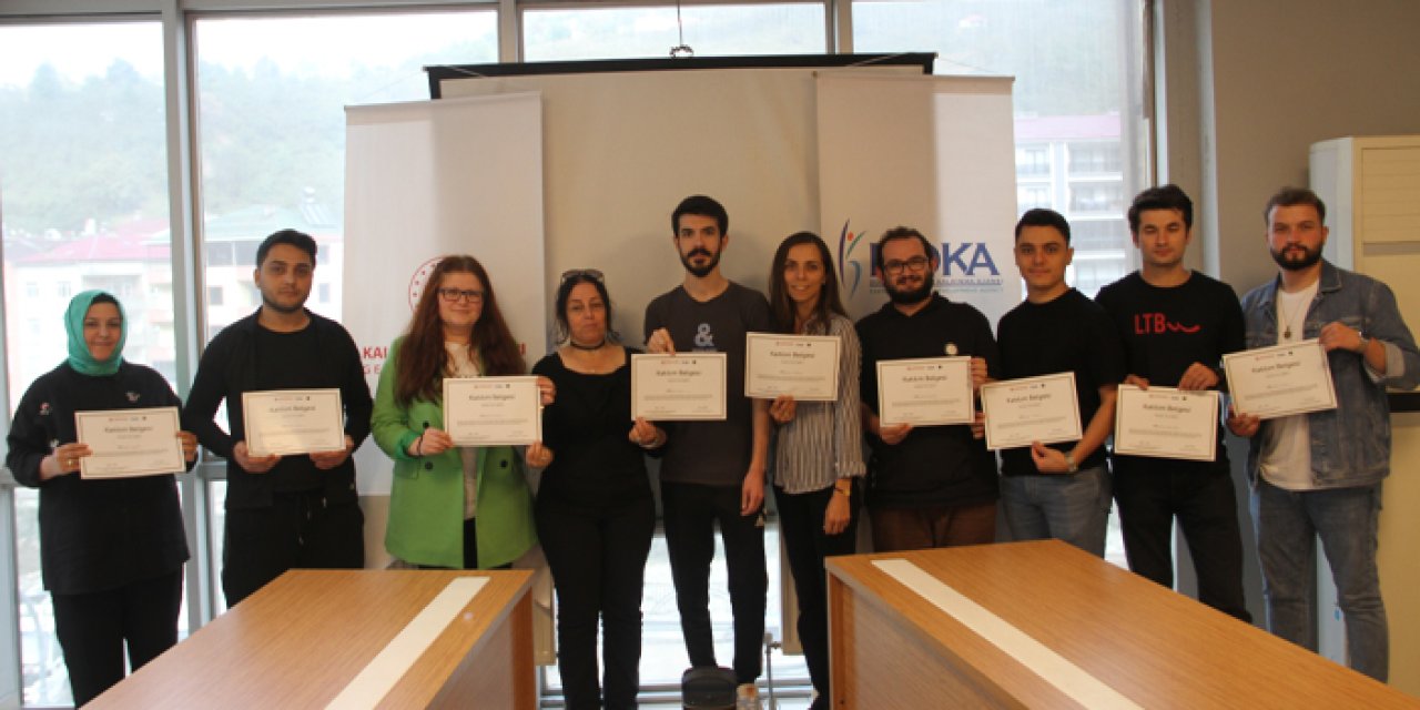 Giresun'da topraksız tarım eğitimi düzenlendi