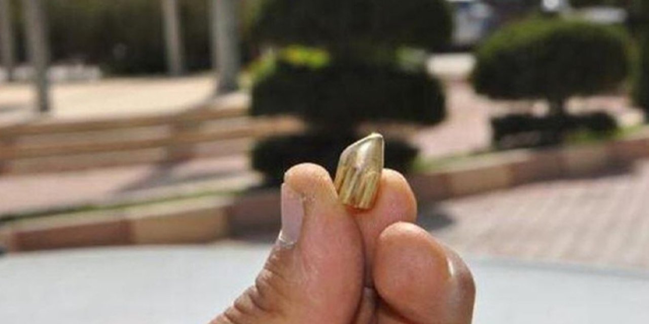 Trabzon'da vatandaşların oturduğu masaya yorgun mermi düştü