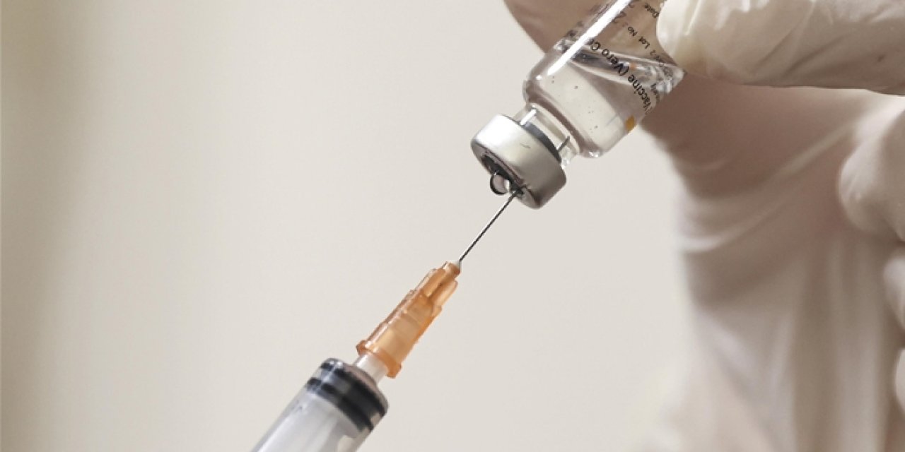 Bakan Koca'dan aşı açıklaması! "Karşı olmamız söz konusu olamaz"