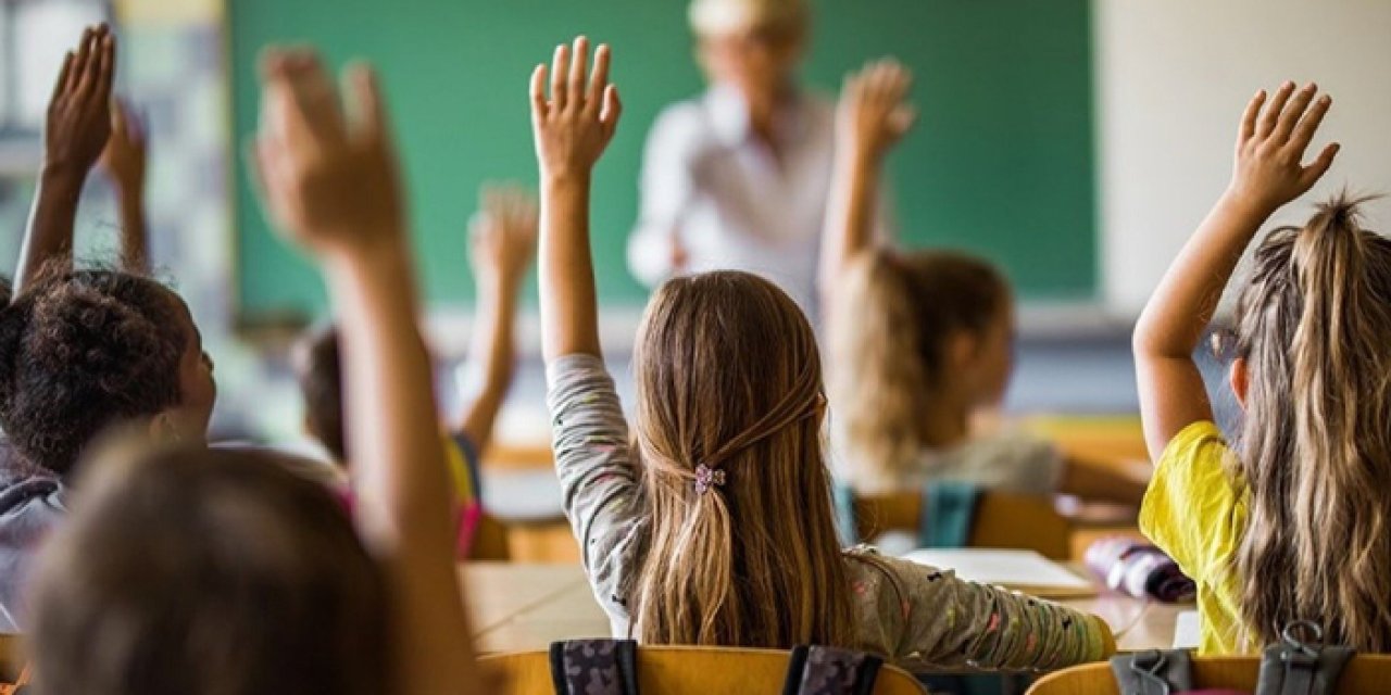 Okullarda ara tatil dönemi kalkıyor mu? Açıklama geldi