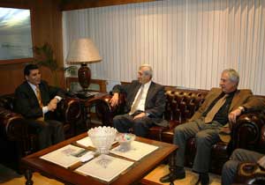 A.Sebat Vali'ye çıktı