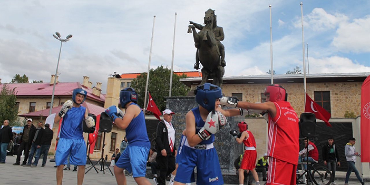 Bayburt'ta amatör spor haftası etkinlikleri