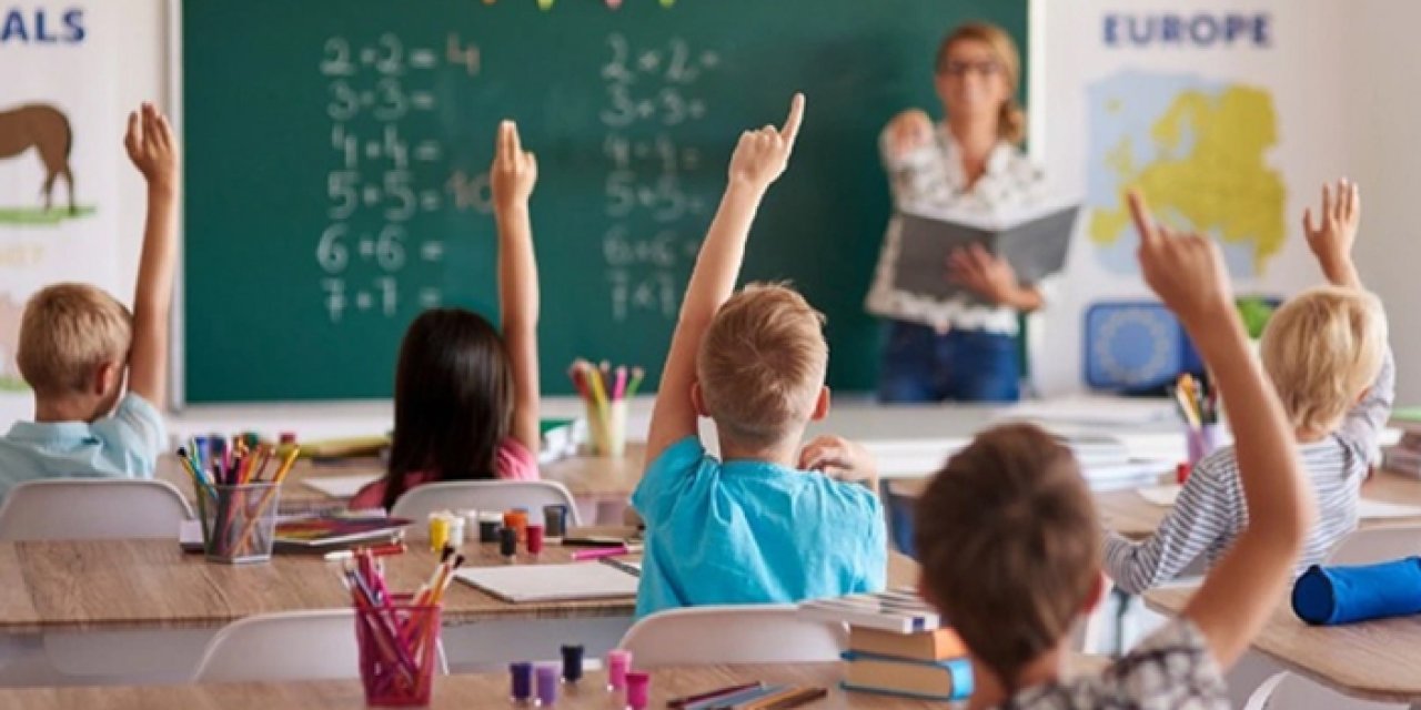 İlkokullarda yeni dönem! Türkçe ve yabancı dil sınavlarında puanlama sistemi değişti