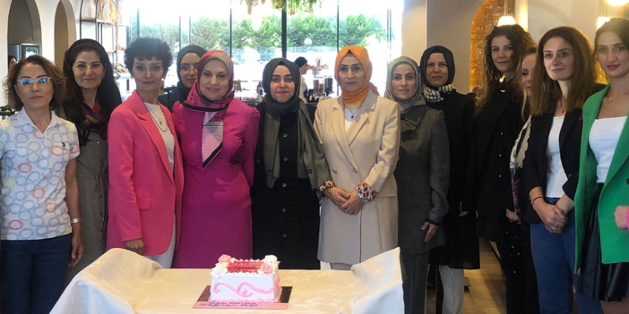 Trabzon’da meme kanseri bilinçlendirme etkinliği! “Yakalanmaktan değil, geç kalmaktan korkun"