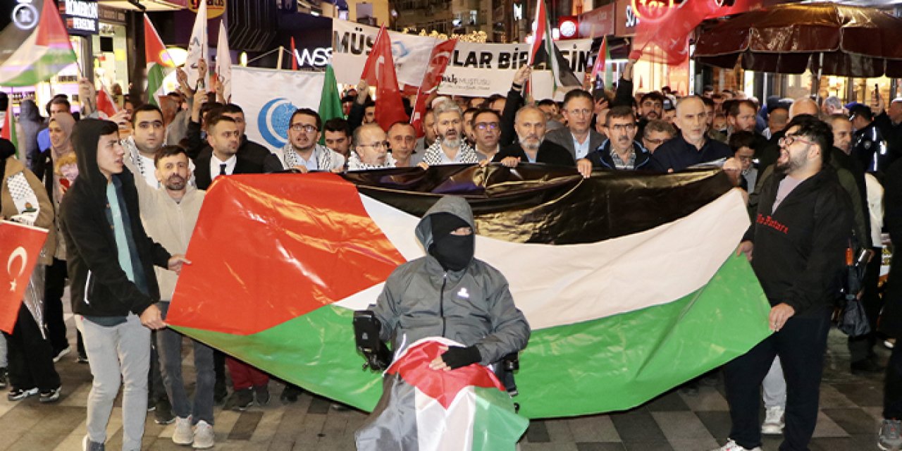 Trabzon'da İsrail'in Gazze'deki hastaneye saldırısı protesto edildi