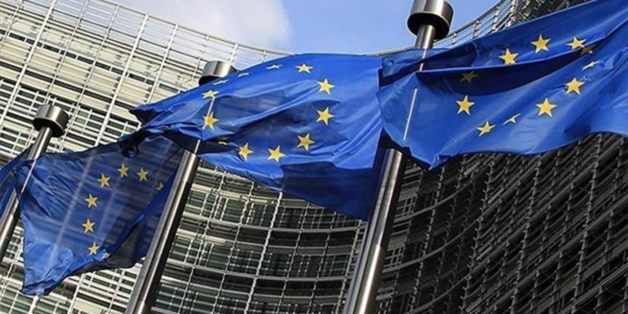 AB 'vize serbestisi' politikasını sertleştiriyor