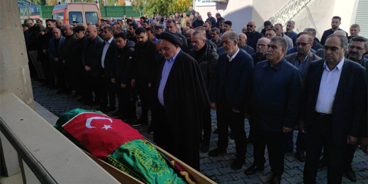 TİMBİR'in acı günü! Gazeteci Ercüment Daşdelen toprağa verildi