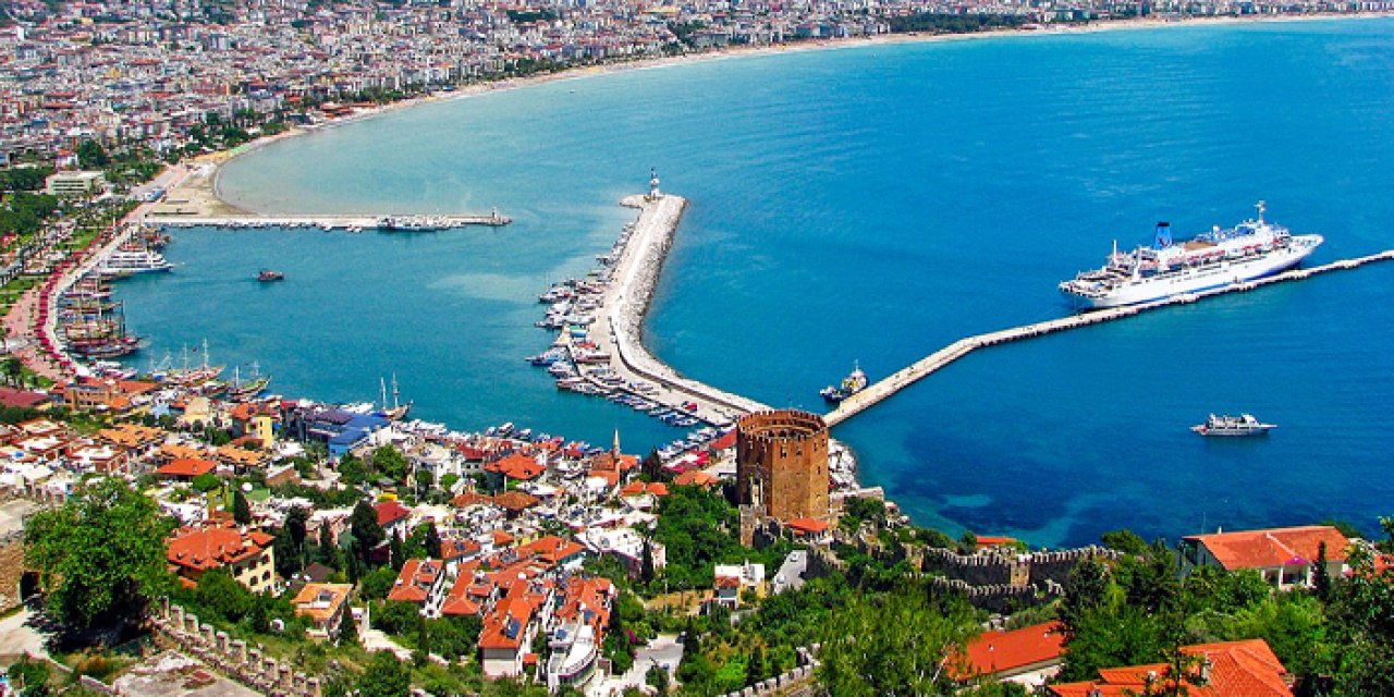 Alanya nerenin ilçesi? Alanyaspor nerenin takımı?