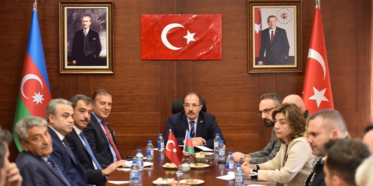 TTSO heyeti Bakü'de temaslarda bulundu