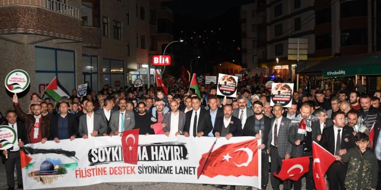 Gümüşhane Filistin için yürüdü