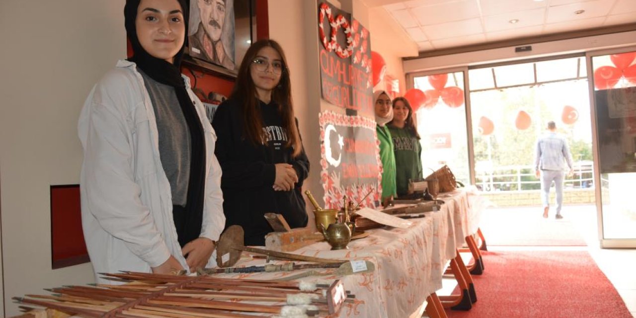 Ordu'da Cumhuriyet'in 100. yılında 100 eser sergileniyor