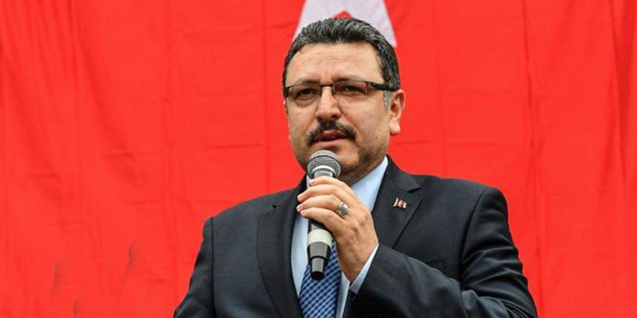 Başkan Ahmet Metin Genç'ten 29 Ekim Cumhuriyet Bayramı Mesajı