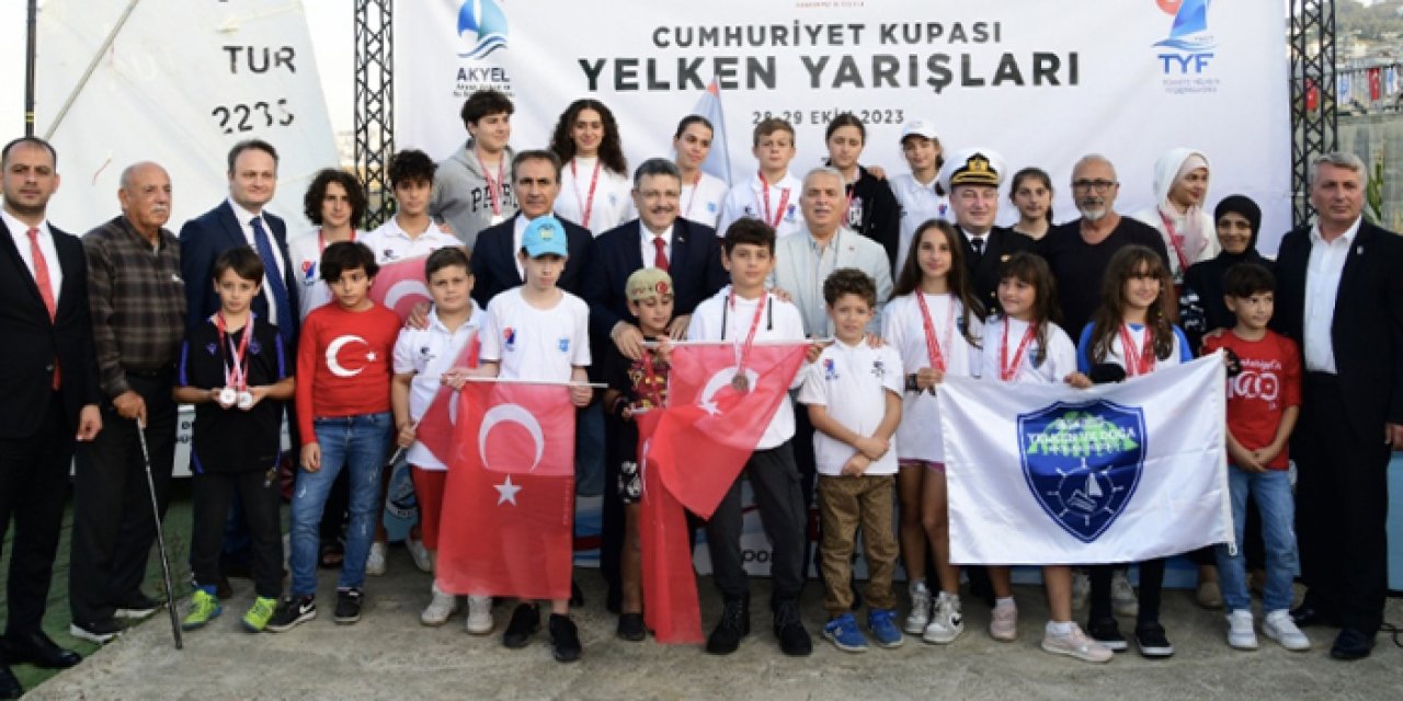 Trabzon'da Cumhuriyet Kupası Yelken Yarışları sona erdi