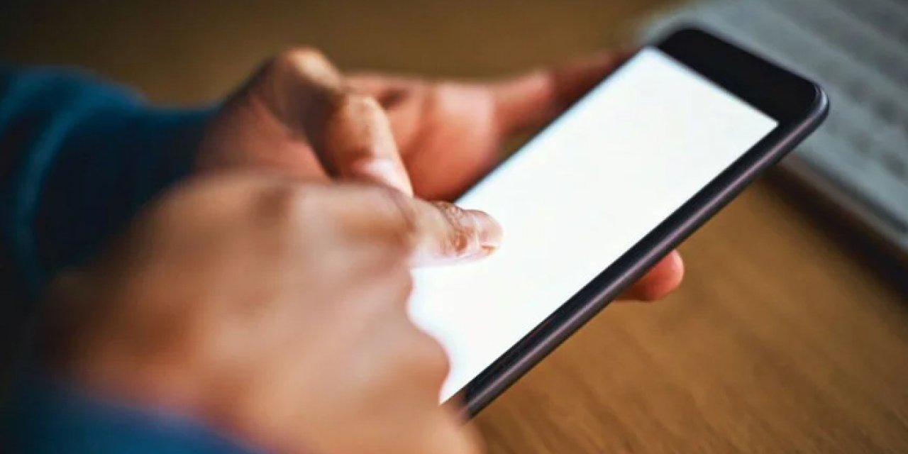 Trabzon'da internetten araba almak isterken dolandırıldı! Rakam dudak uçuklattı