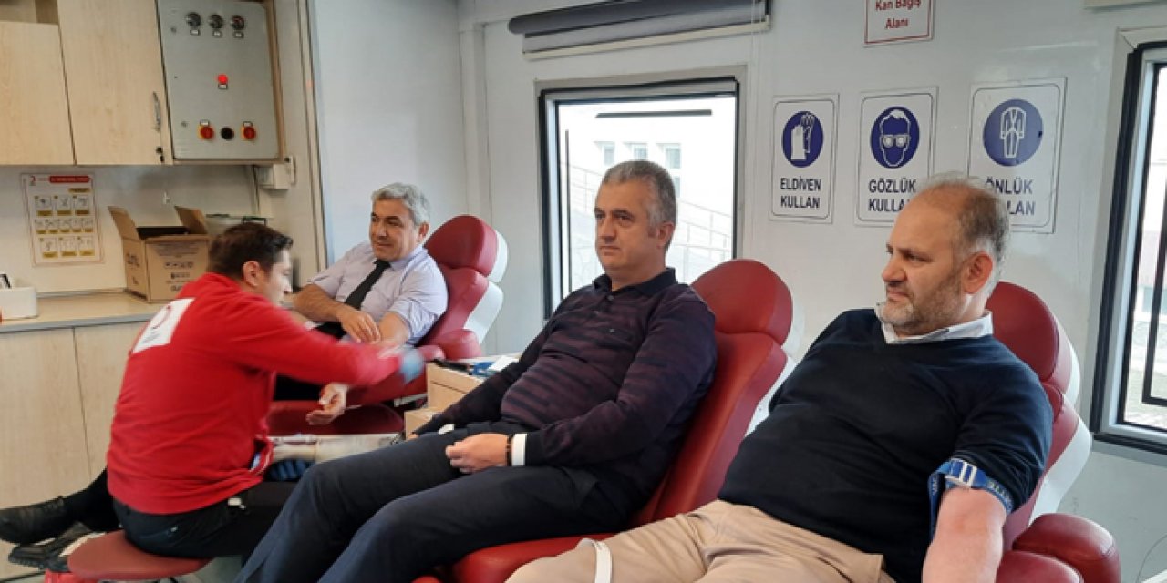 Bayburt'ta kan bağışı kampanyası düzenlendi