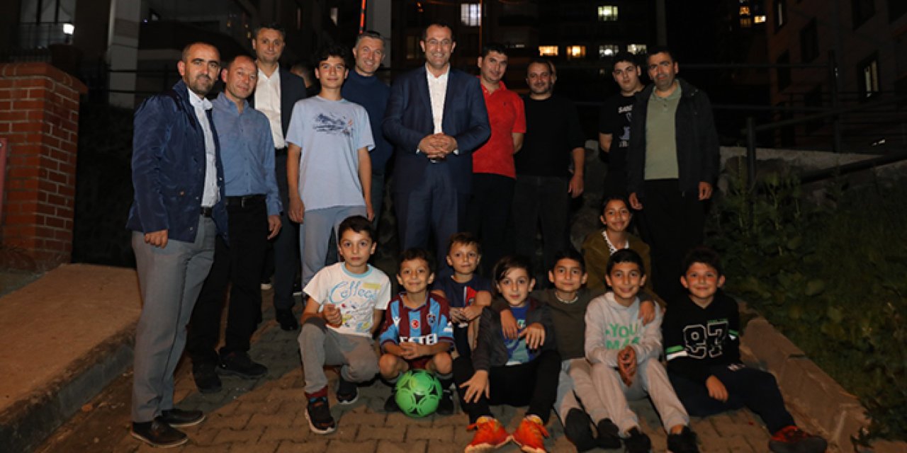 Başkan Ekim site sakinleriyle buluştu