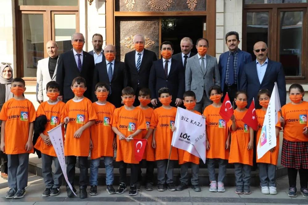 Bayburt'ta lösemili çocuklar için farkındalık etkinliği