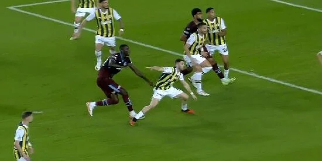 Trabzonspor'un net golü iptal edildi! Hakeme büyük tepki