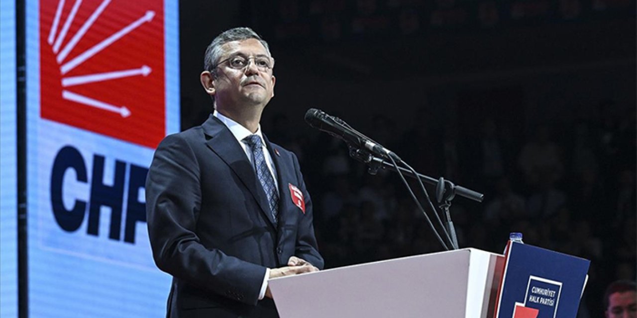 CHP'nin yeni lideri Özel'e Akşener ve Babacan'dan tebrik