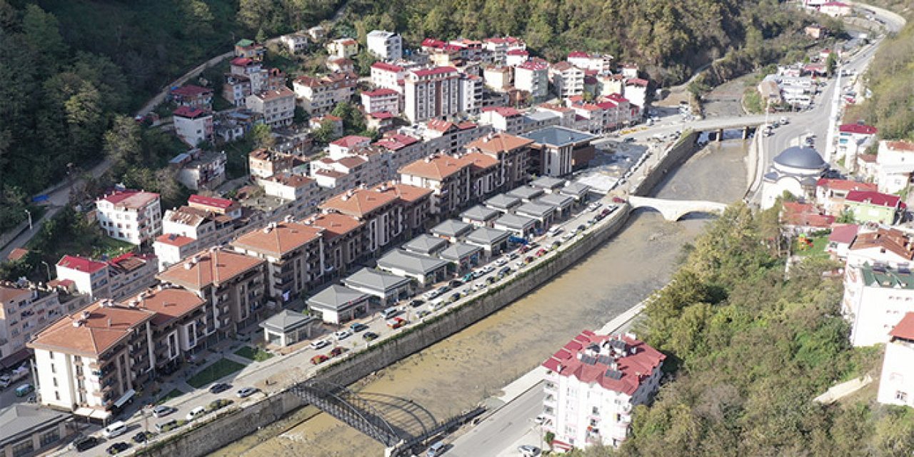 Giresun'daki selin ardından yeniden yapılan binaların inşası tamamlanmak üzere
