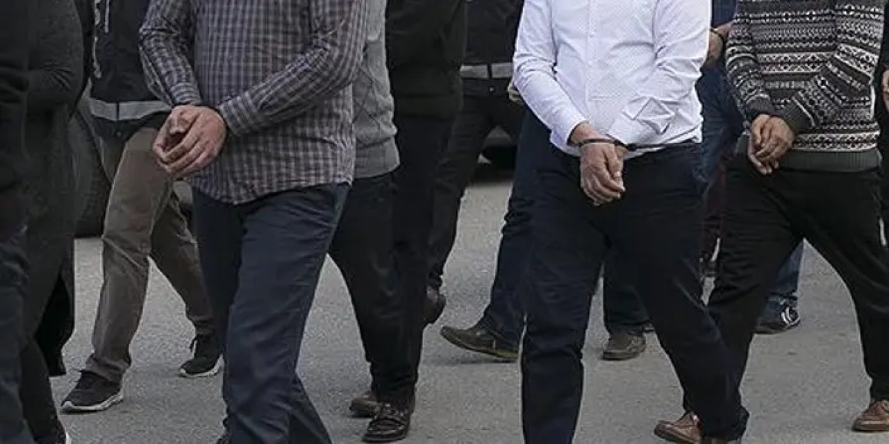 Samsun'da 5 ayrı adresten hırsızlık yaptılar! Kıskıvrak yakalandılar