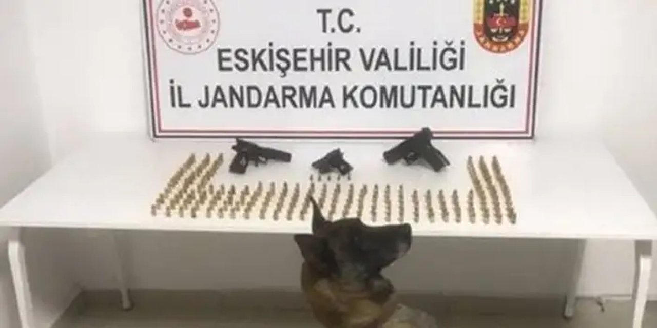 Rize'den Eskişehir'e silah kaçakçılığı