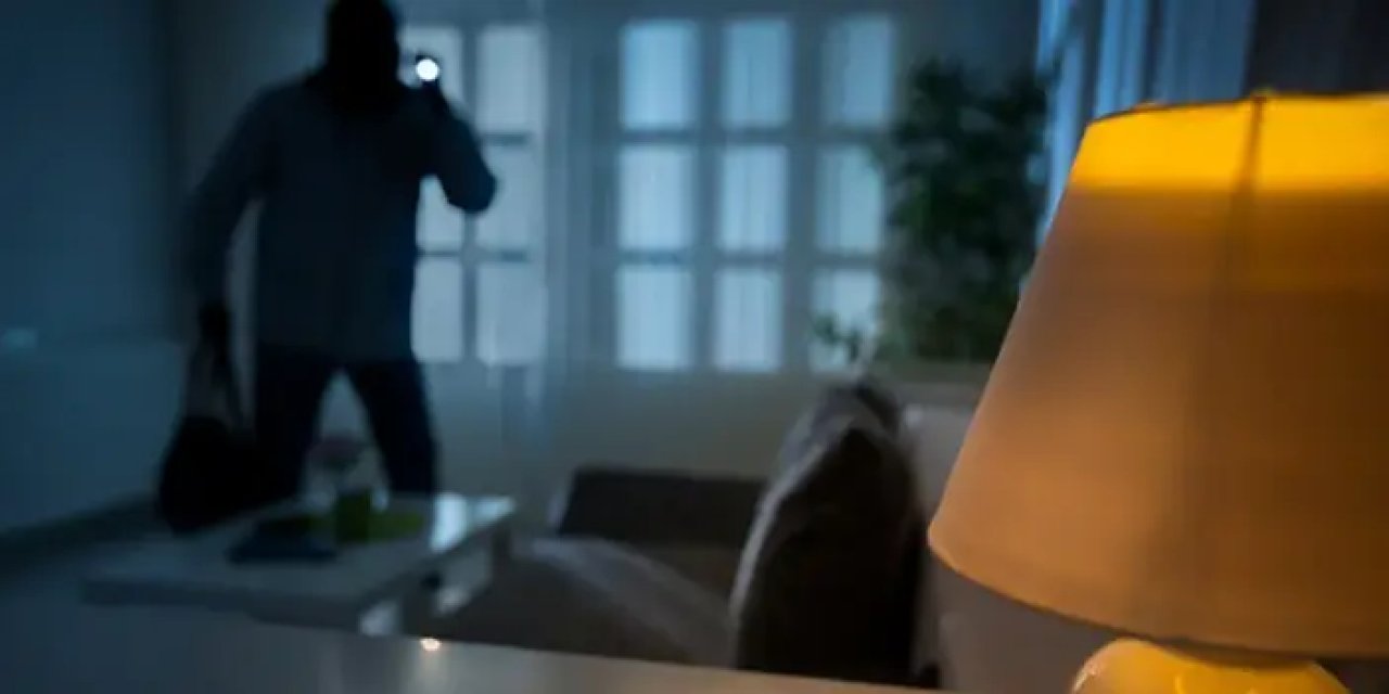 Samsun'da 5 evden hırsızlık yaptılar! Jandarmadan kaçamadılar