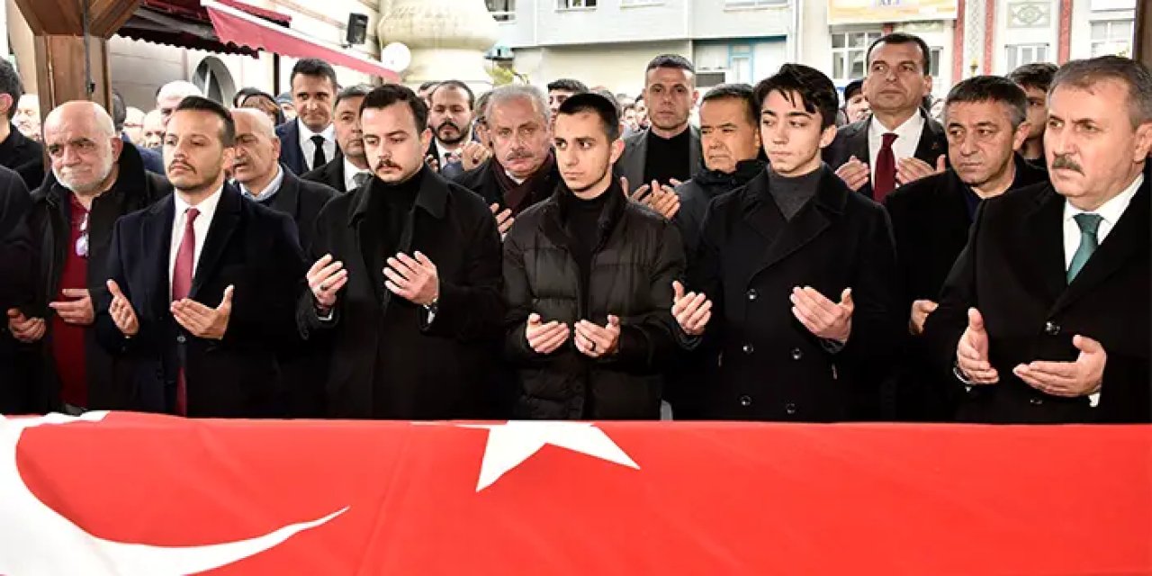 Hayatını kaybeden Dr. Mehmet Çalık son yolculuğuna uğurlandı