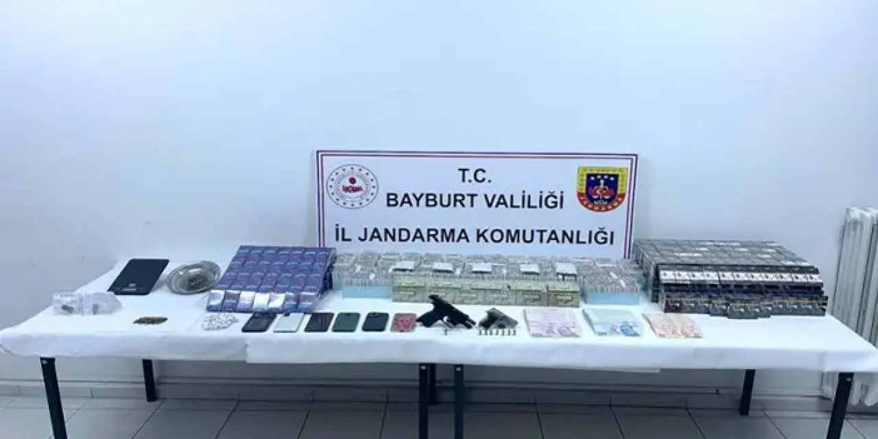 Bayburt'ta jandarmadan zehir tacirlerine geçit yok!