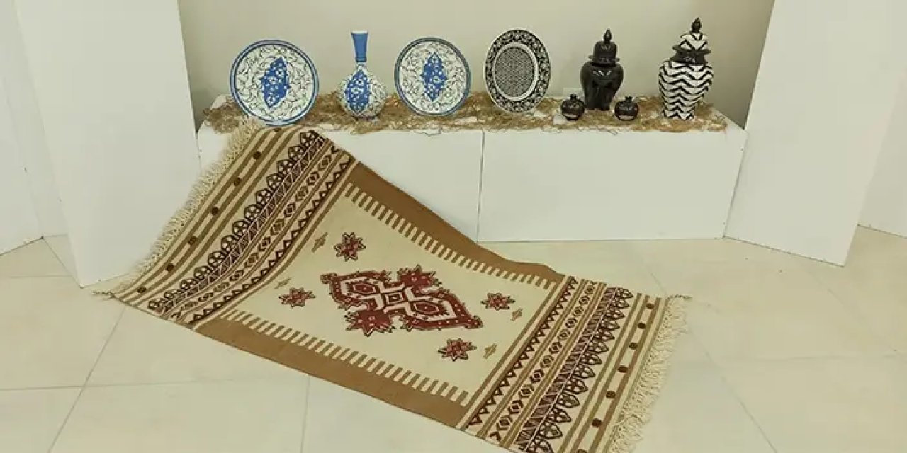 “Soğanlı kabartma halıları” Bayburt halkı ve misafirlerin beğenisine sunuluyor