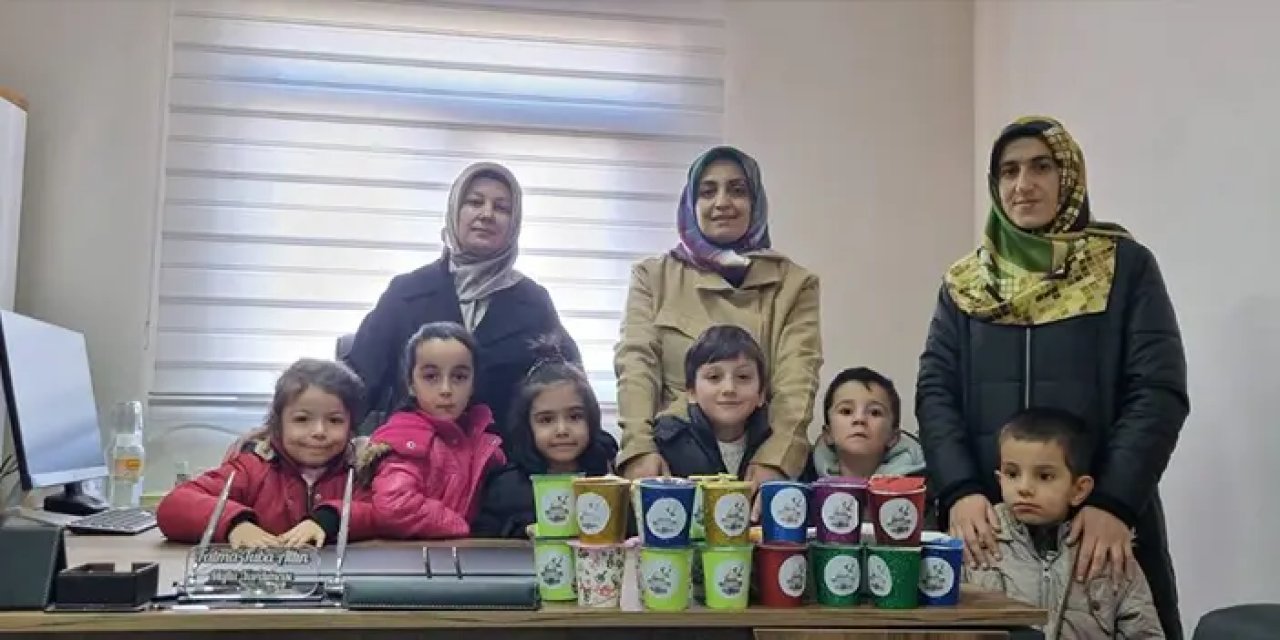 Bayburt'ta minik kalplerden büyük jest! Harçlıklarını bağışladılar