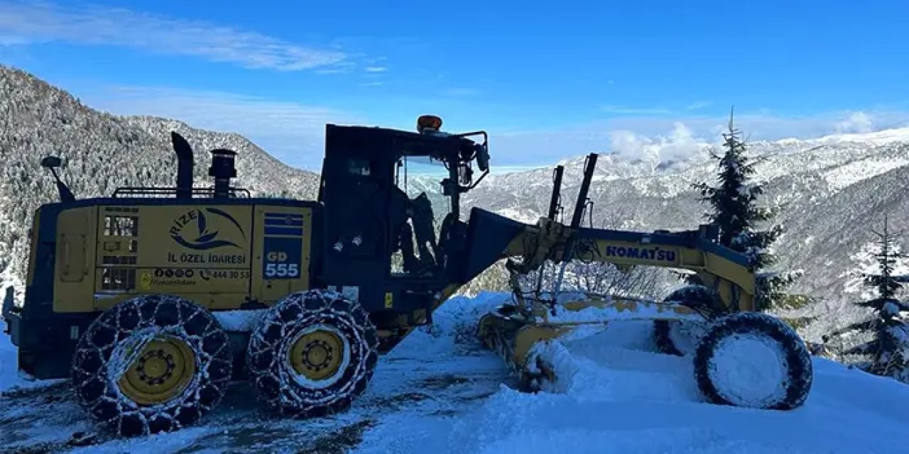 Komşu ilde  yoğun kar yağışı! 64 köy yolu ulaşıma kapandı