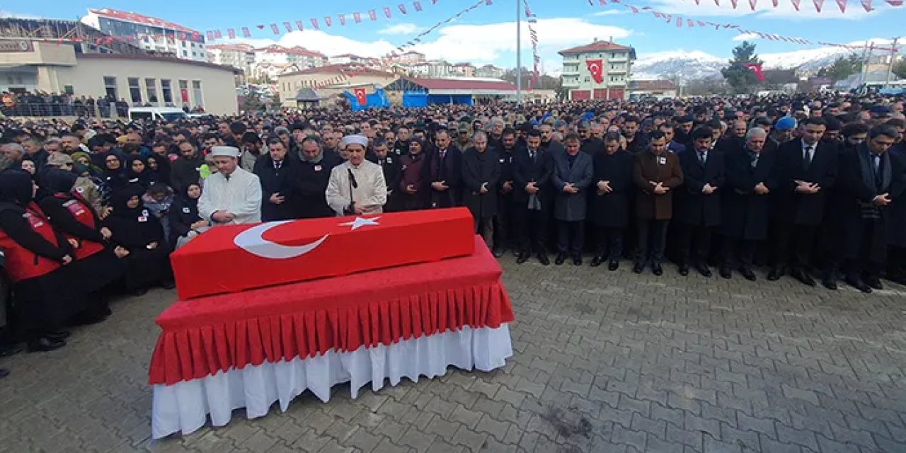 Gümüşhane'de şehit İsmail Yazıcı son yolculuğuna uğurlandı