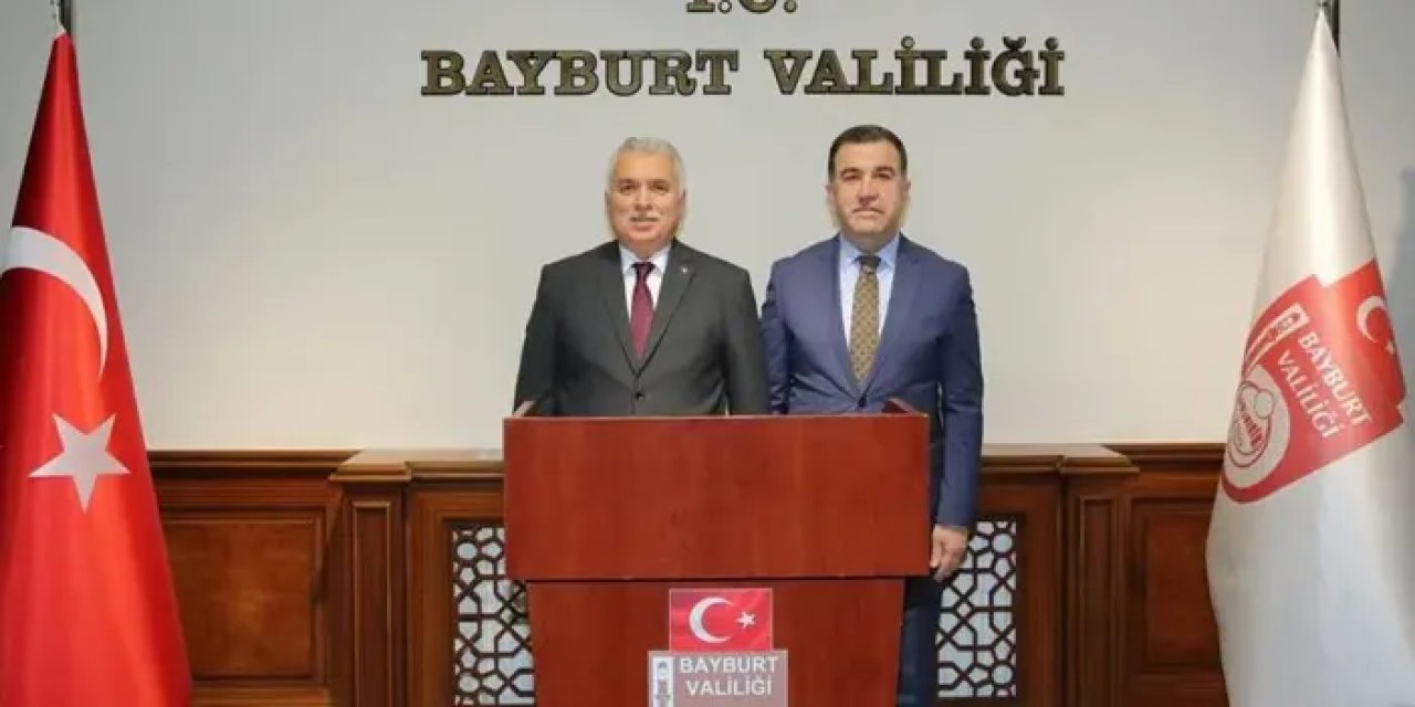Trabzon Valisi Yıldırım'dan Bayburt Valisi Eldivan'a ziyaret