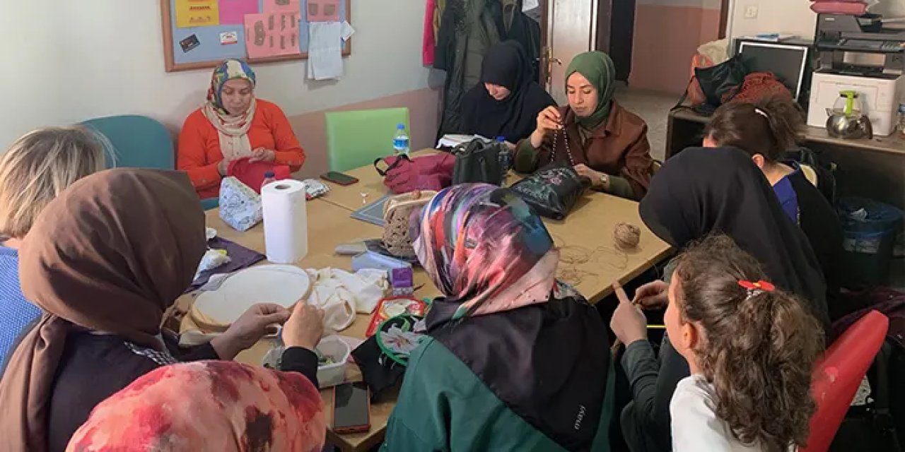 Giresun Espiye'de 2023 yılında Halk Eğitim kurslarına 6 bin 500 kişi katıldı