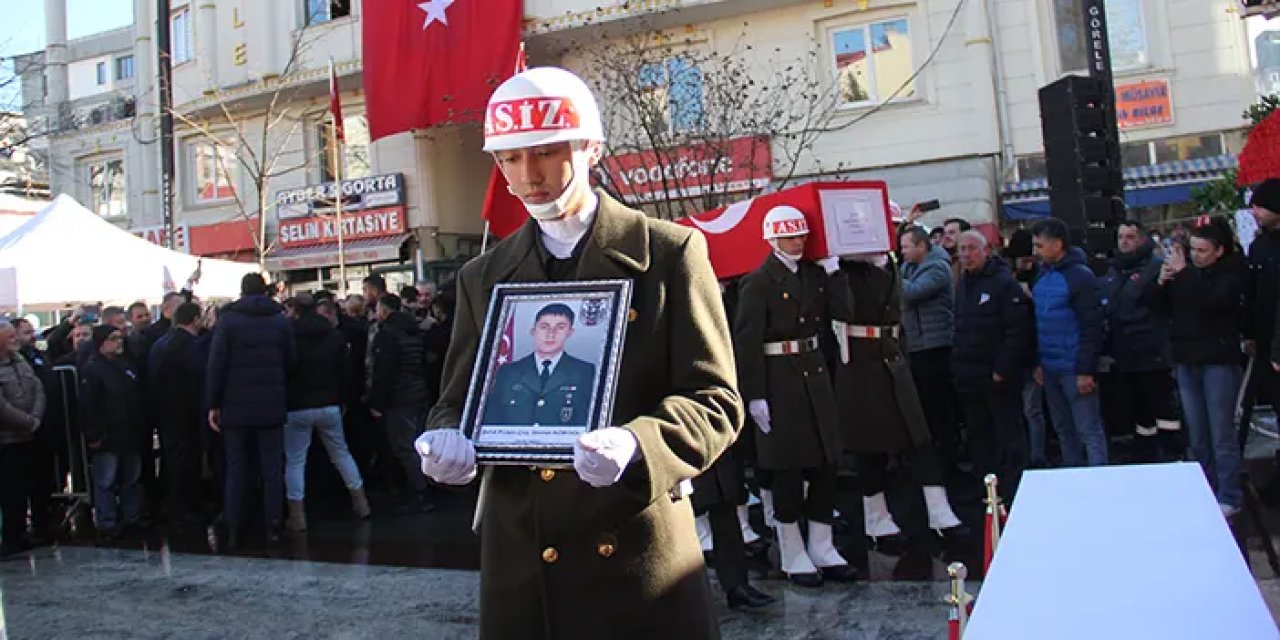 Şehit Piyade Uzman Çavuş Ahmet Köroğlu Giresun'da toprağa verildi
