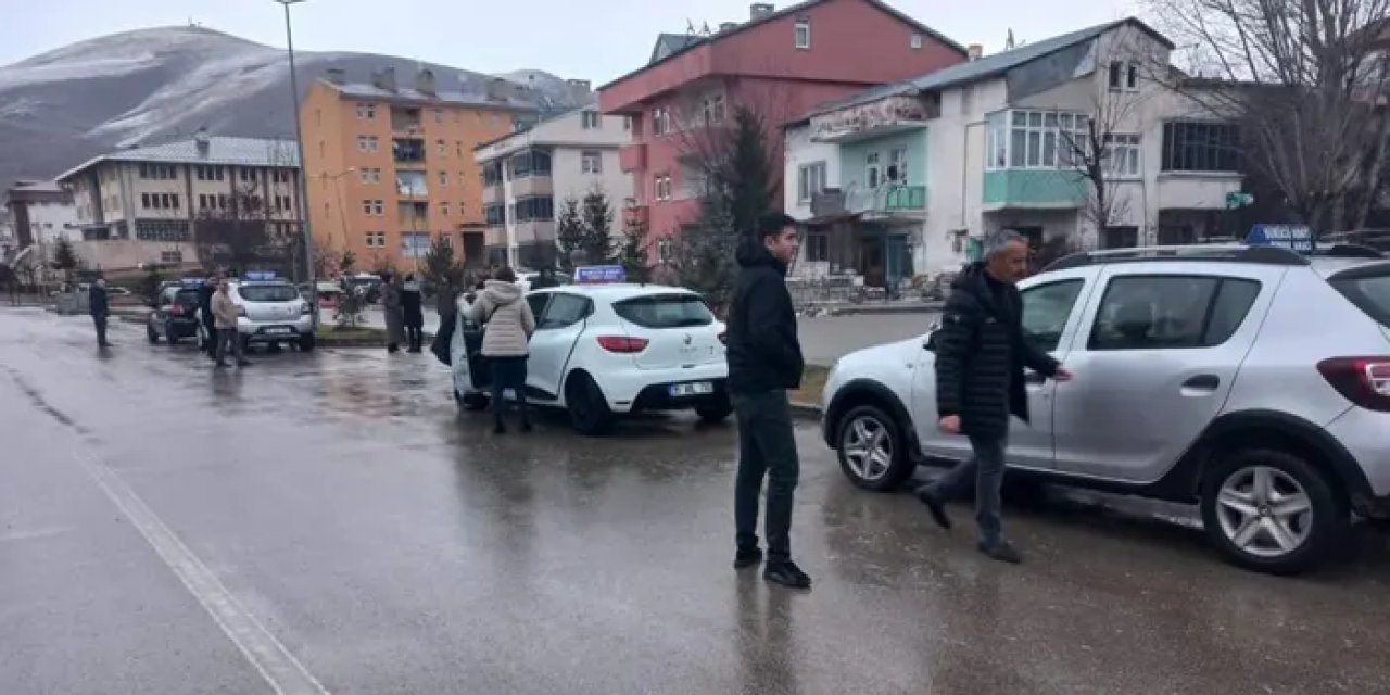Bayburt'ta motorlu taşıt sürücü kursiyerleri uygulama sınavının yeri değişti