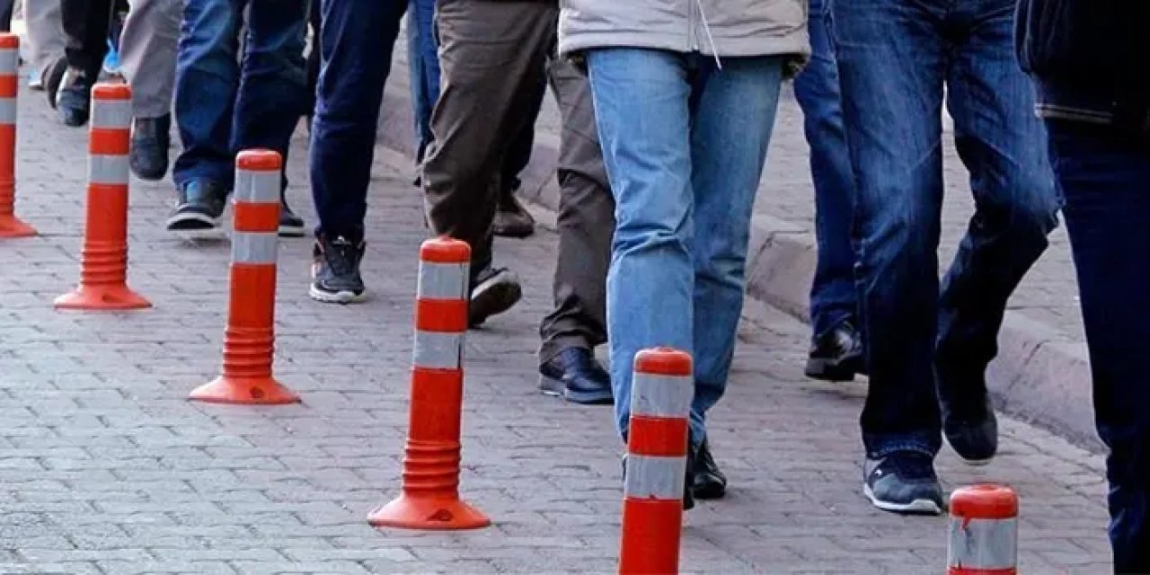 İstanbul’da göçmen kaçakçılarına operasyon! 9 organizatör yakalandı