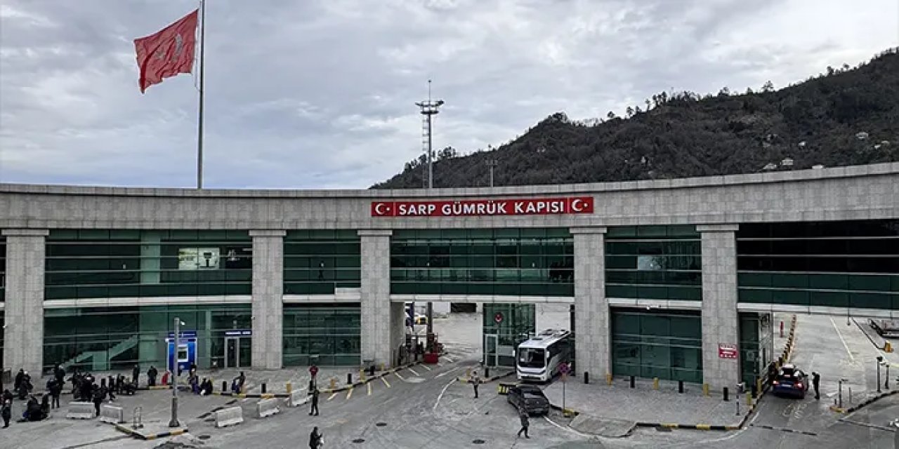 Sarp Sınır Kapısı'nda 2023'te yüzlerce kaçakçılığa engel