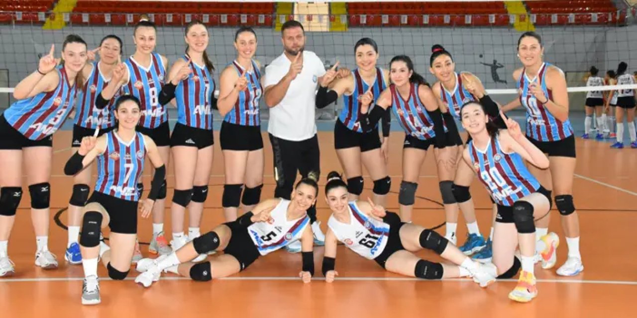 Derbi Bordo Mavi 61'in!