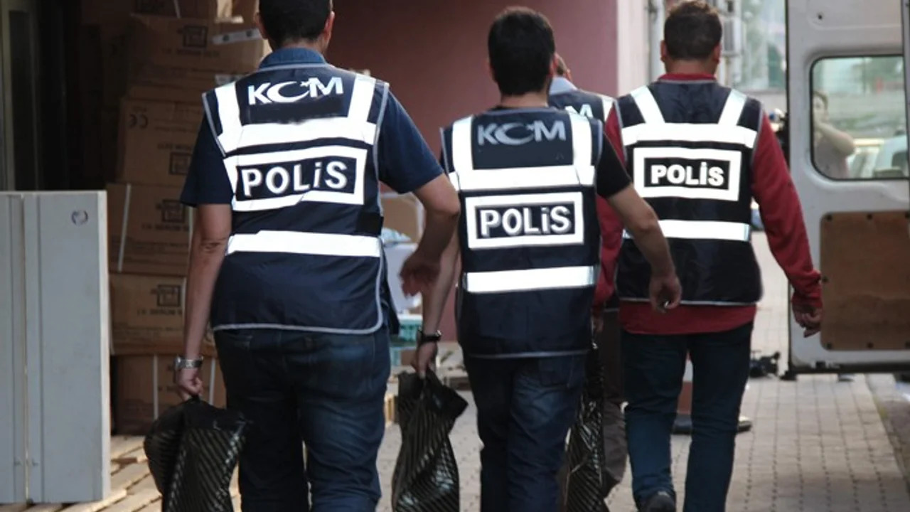 Samsun'da kaçakçılık operasyonu! 860 litre etil alkol ele geçirildi