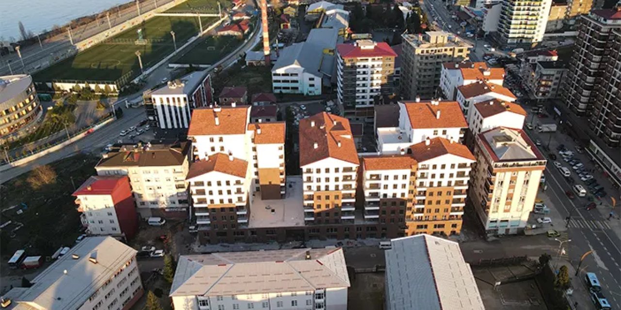 'Rize'nin Pisa Kuleleri' olarak adlandırılıyorlar! Yıkılıp yeniden yapıldılar