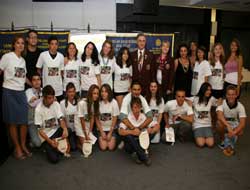 Yabancı öğrenciler horon oynadı