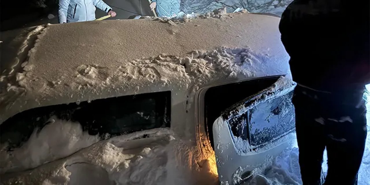 İş makinesi operatörü çığ altında kaldı! Durumu ağır