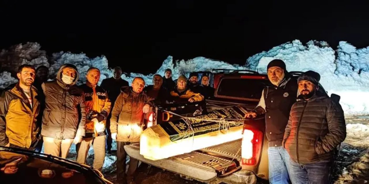 Babalarının vasiyeti çileye dönüştü! Defnetmek için 3 gün beklediler