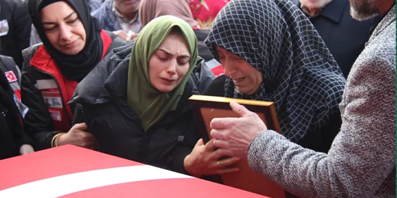 Erzincan'da şehit Piyade Sözleşmeli Er Salih Ay son yolculuğuna uğurlandı