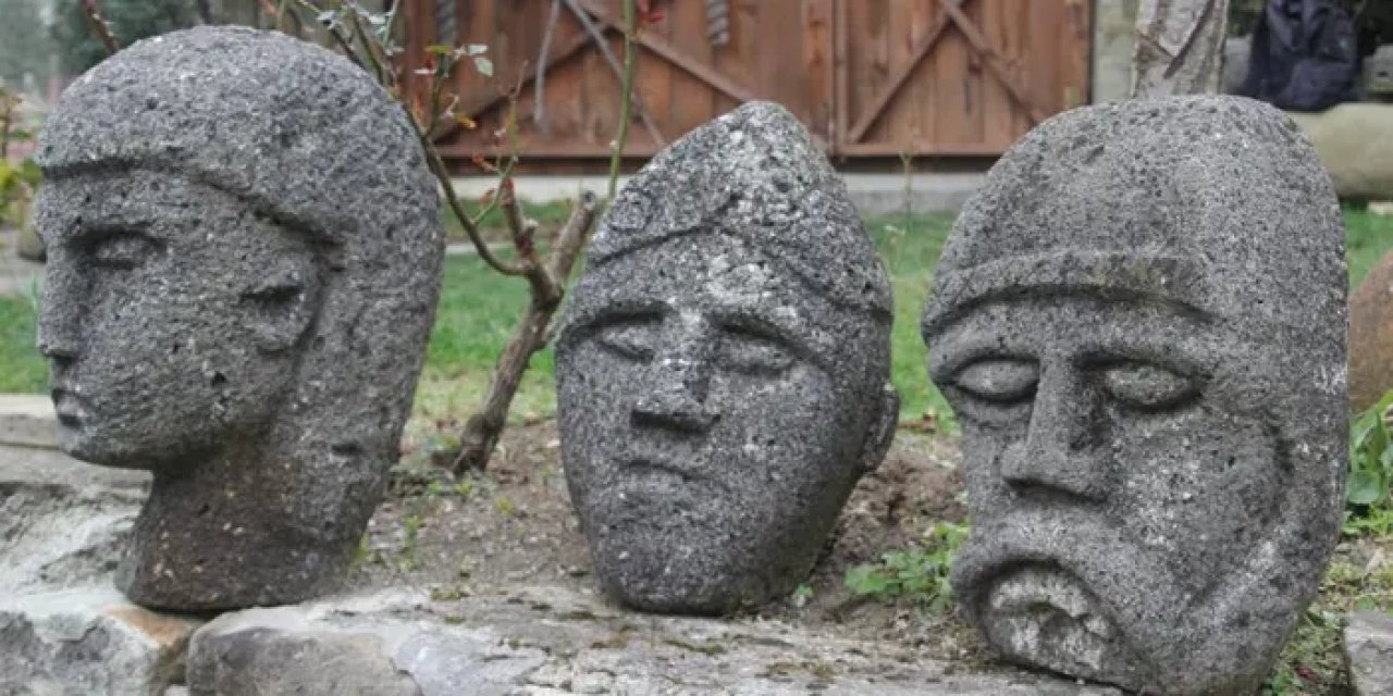 Ordu'da evinin bahçesini Nemrut Dağı'na benzetti! Görenler hayret etti