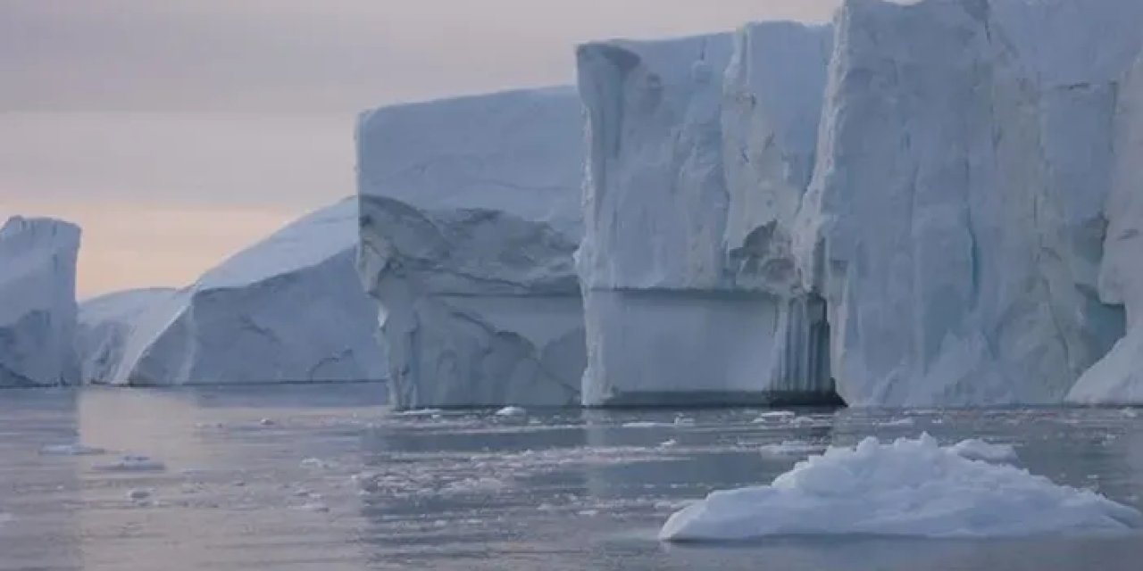 Gemilerin okyanusların kirlenmesindeki rolü için kutuptan örnek alınacak!