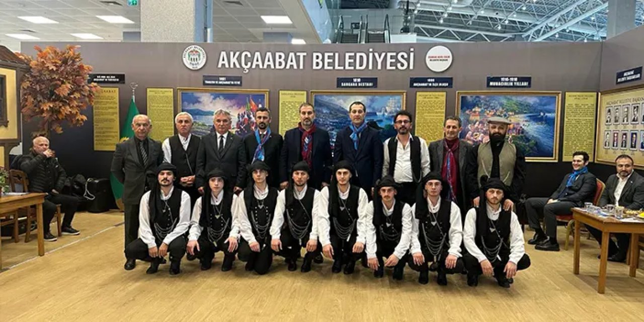 İstanbul'daki 'Trabzon Tanıtım Günleri'nde Akçaabat rüzgarı