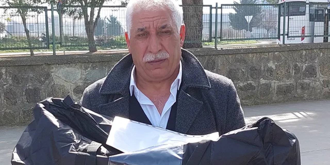 Samsun'da bir dede 3 aylık torununun cenazesini kucağında taşıdı